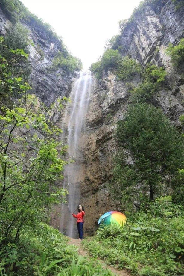 年味渐浓 这些年货大集火出圈 扫码阅读手机版